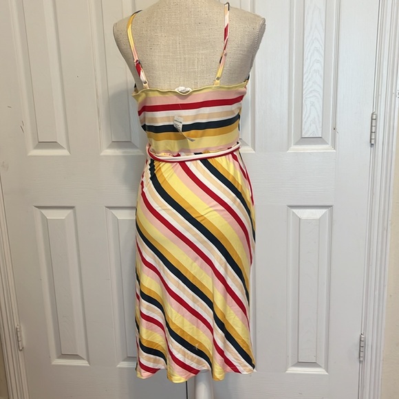 NWT - Strappy Multi Colored Dress with Matching Belt by Socialite/ Size Large - Picture 4 of 6